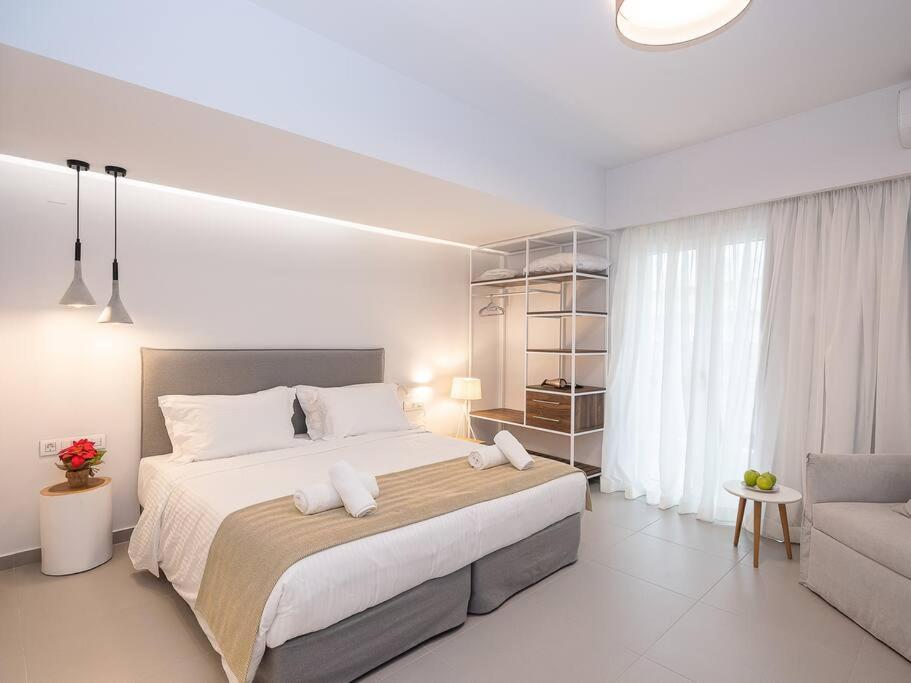 Iris Luxury Apartment At The Heraklion Center Экстерьер фото